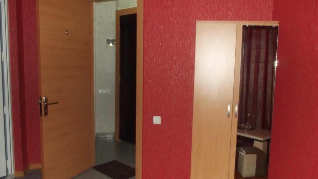 Visit Hotel 第比利斯 外观 照片