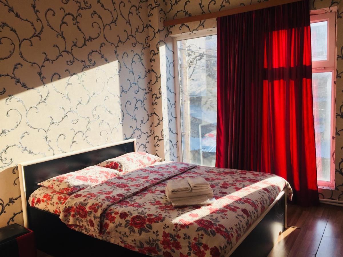 Visit Hotel 第比利斯 外观 照片