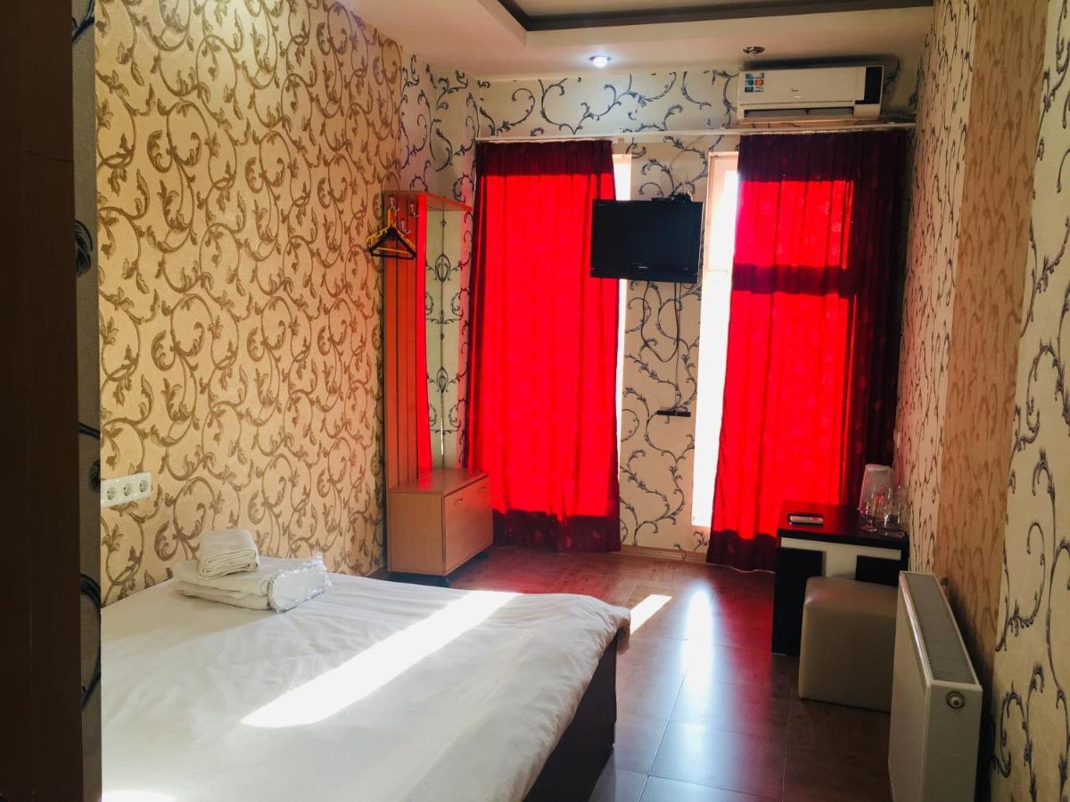 Visit Hotel 第比利斯 外观 照片